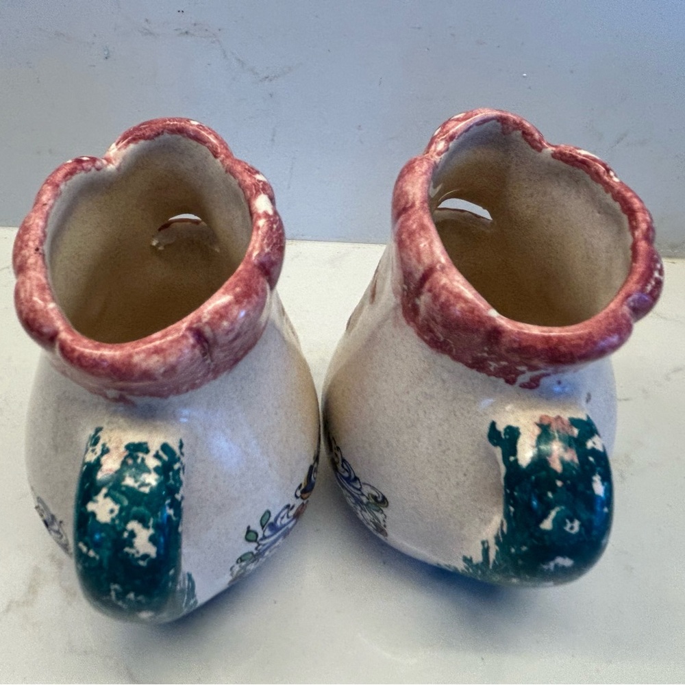 Set hand painted Italian petite creamers - Picture 7 of 10